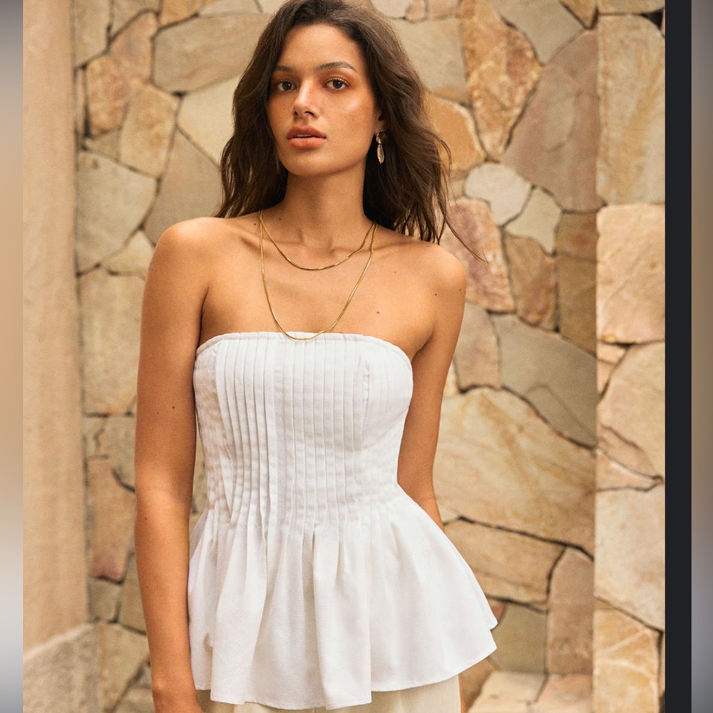 COMMENSE White Pleated Strapless Pleated Top NEW With Ticket